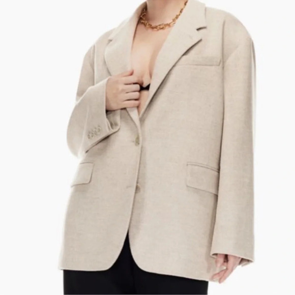 Babaton s-breasted w a notched lapel and pockets, cozy flannel made with wool. - Picture 1 of 9